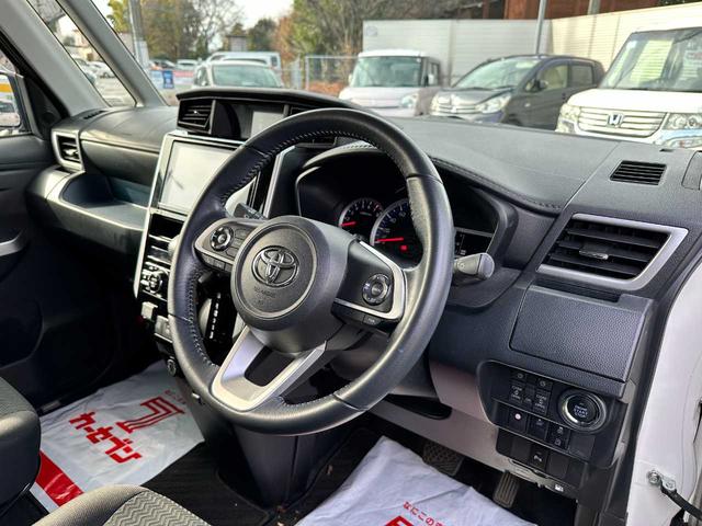 ルーミー カスタムＧ　禁煙車　ＥＴＣ　バックカメラ　フルセグＴＶ　Ｂｌｕｅｔｏｏｔｈ　アダプティブクルーズコントロール　障害物センサー　衝突被害軽減ブレーキ　アクセル踏み間違い防止装置（19枚目）