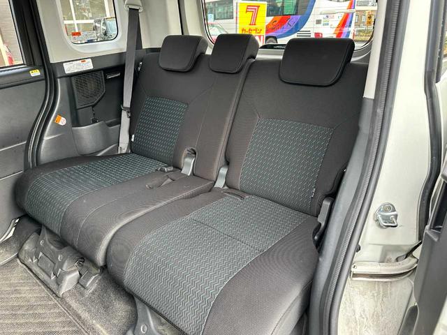 ルーミー カスタムＧ　禁煙車　ＥＴＣ　バックカメラ　フルセグＴＶ　Ｂｌｕｅｔｏｏｔｈ　アダプティブクルーズコントロール　障害物センサー　衝突被害軽減ブレーキ　アクセル踏み間違い防止装置（24枚目）