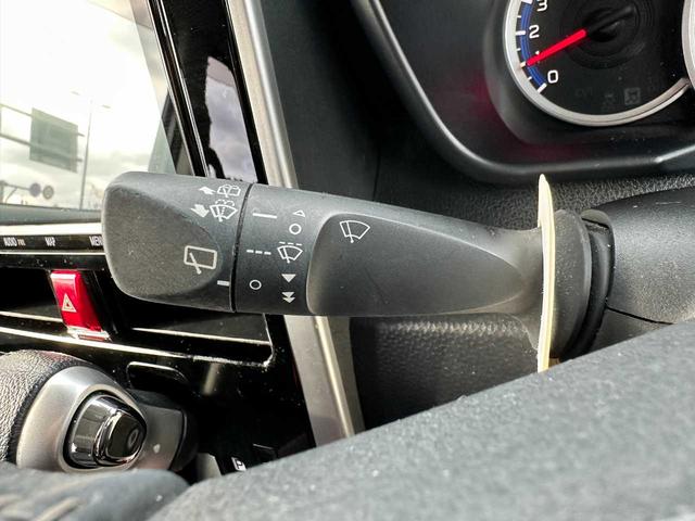 ルーミー カスタムＧ　禁煙車　ＥＴＣ　バックカメラ　フルセグＴＶ　Ｂｌｕｅｔｏｏｔｈ　アダプティブクルーズコントロール　障害物センサー　衝突被害軽減ブレーキ　アクセル踏み間違い防止装置（37枚目）