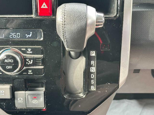 ルーミー カスタムＧ　禁煙車　ＥＴＣ　バックカメラ　フルセグＴＶ　Ｂｌｕｅｔｏｏｔｈ　アダプティブクルーズコントロール　障害物センサー　衝突被害軽減ブレーキ　アクセル踏み間違い防止装置（42枚目）