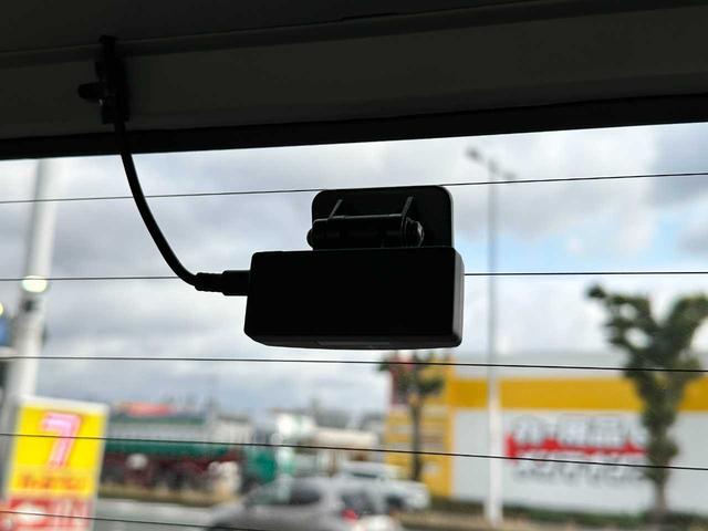 ルーミー カスタムＧ　禁煙車　ＥＴＣ　バックカメラ　フルセグＴＶ　Ｂｌｕｅｔｏｏｔｈ　アダプティブクルーズコントロール　障害物センサー　衝突被害軽減ブレーキ　アクセル踏み間違い防止装置（48枚目）