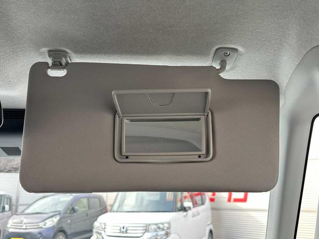 ルーミー カスタムＧ　禁煙車　ＥＴＣ　バックカメラ　フルセグＴＶ　Ｂｌｕｅｔｏｏｔｈ　アダプティブクルーズコントロール　障害物センサー　衝突被害軽減ブレーキ　アクセル踏み間違い防止装置（56枚目）