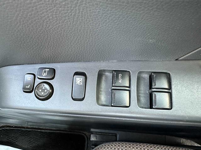 �y�j�l�f�z�[���f�B���O�X�Ƃ́z�����{�Ŗ�W�O�X�܂��^�c���Ă��܂����V�O�N�ȏ㎩���Ԃ�̔����Ă����m�E�n�E�ł��q���܂̎ԑI�т��؂ɃT�|�[�g�����Ă��������܂������񎿂̍����ڋq��̌����Ă݂Ă��������ˁ�