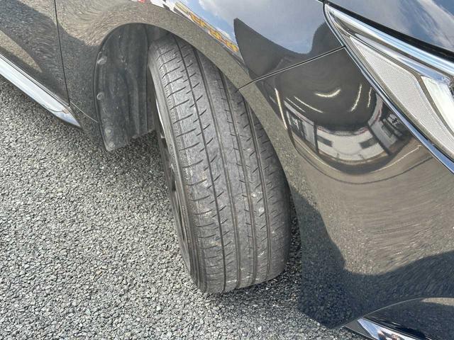 カローラツーリング ハイブリッド　ダブルバイビー　禁煙車　ディスプレイオーディオ　Ｂｌｕｅｔｏｏｔｈ　バックカメラ　ＥＴＣ　ドラレコ前後　衝突被害軽減ブレーキ　障害物センサー　アクセル踏み間違い防止装置　レーンキープアシスト（10枚目）
