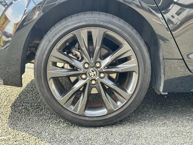 カローラツーリング ハイブリッド　ダブルバイビー　禁煙車　ディスプレイオーディオ　Ｂｌｕｅｔｏｏｔｈ　バックカメラ　ＥＴＣ　ドラレコ前後　衝突被害軽減ブレーキ　障害物センサー　アクセル踏み間違い防止装置　レーンキープアシスト（11枚目）