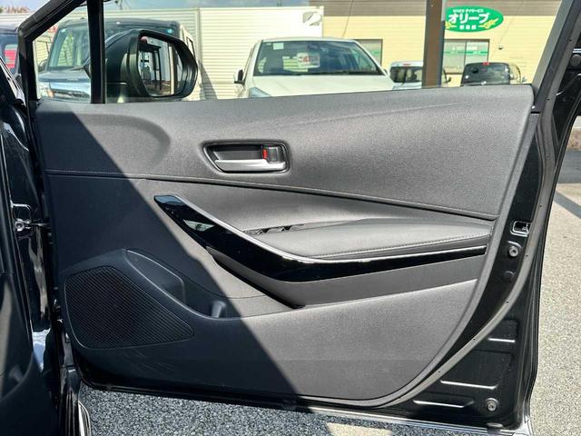 カローラツーリング ハイブリッド　ダブルバイビー　禁煙車　ディスプレイオーディオ　Ｂｌｕｅｔｏｏｔｈ　バックカメラ　ＥＴＣ　ドラレコ前後　衝突被害軽減ブレーキ　障害物センサー　アクセル踏み間違い防止装置　レーンキープアシスト（20枚目）