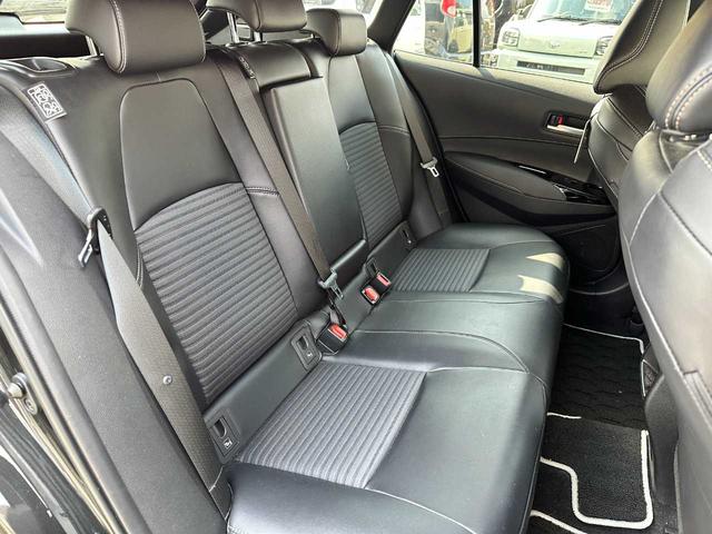カローラツーリング ハイブリッド　ダブルバイビー　禁煙車　ディスプレイオーディオ　Ｂｌｕｅｔｏｏｔｈ　バックカメラ　ＥＴＣ　ドラレコ前後　衝突被害軽減ブレーキ　障害物センサー　アクセル踏み間違い防止装置　レーンキープアシスト（25枚目）