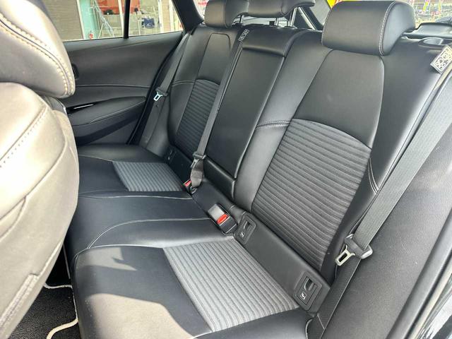 カローラツーリング ハイブリッド　ダブルバイビー　禁煙車　ディスプレイオーディオ　Ｂｌｕｅｔｏｏｔｈ　バックカメラ　ＥＴＣ　ドラレコ前後　衝突被害軽減ブレーキ　障害物センサー　アクセル踏み間違い防止装置　レーンキープアシスト（28枚目）