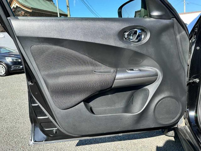 ジューク １５ＲＸ　Ｖセレクション　禁煙車　純正ナビ　フルセグＴＶ　全周囲バックカメラ　Ｂｌｕｅｔｏｏｔｈ　ＣＤ／ＤＶＤ　ＥＴＣ　ドラレコ　衝突被害軽減ブレーキ　レーンキープアシスト　オートマチックハイビーム　ＫＭＧ認定保証（23枚目）