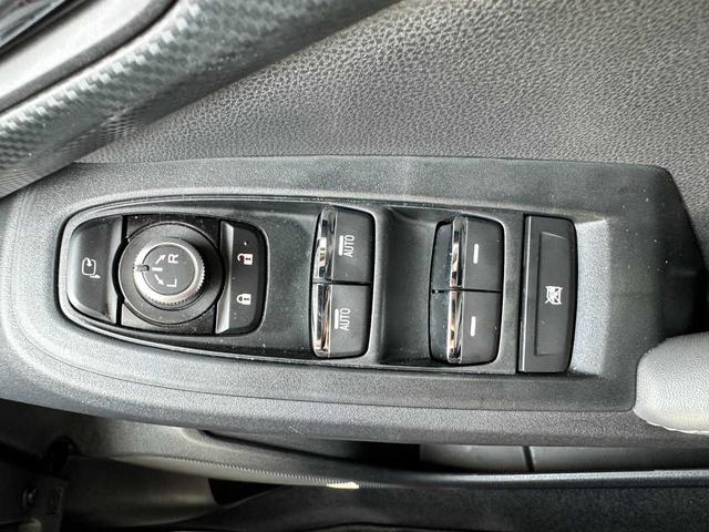 �y����Ȃ��Ă��n�j�I���C�y�ɂ��₢���킹�����������z���ÎԂ͈ꕨ�ꉿ�A�����̂悤�ɍ݌ɂ̓���ւ�肪����܂��B�C�ɂȂ�Ԃ͎�芸�������₢���킹���Ă݂Ă���������