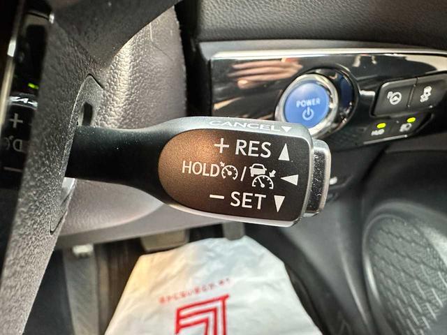 プリウス Aツーリングセレクション 禁煙車 フルセグTV バックカメラ Bluetooth CD/DVD ETC 衝突被害軽減ブレーキ 障害物センサー ブラインドスポットモニター 電動シート パーキングアシスト(42枚目)