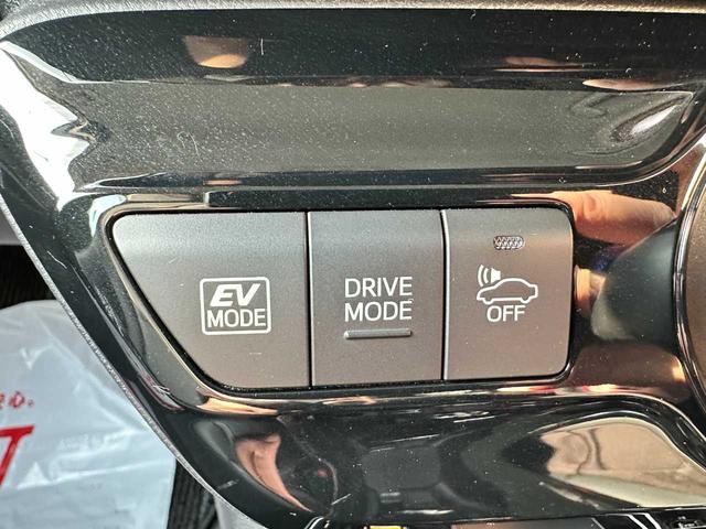 プリウス Aツーリングセレクション 禁煙車 フルセグTV バックカメラ Bluetooth CD/DVD ETC 衝突被害軽減ブレーキ 障害物センサー ブラインドスポットモニター 電動シート パーキングアシスト(49枚目)