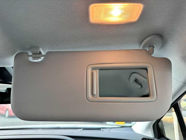 プリウス Aツーリングセレクション 禁煙車 フルセグTV バックカメラ Bluetooth CD/DVD ETC 衝突被害軽減ブレーキ 障害物センサー ブラインドスポットモニター 電動シート パーキングアシスト(59枚目)