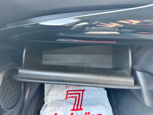 プリウス Aツーリングセレクション 禁煙車 フルセグTV バックカメラ Bluetooth CD/DVD ETC 衝突被害軽減ブレーキ 障害物センサー ブラインドスポットモニター 電動シート パーキングアシスト(67枚目)