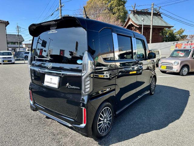 Ｎ－ＢＯＸカスタム Ｇ・Ｌホンダセンシング　禁煙車　ナビ　フルセグＴＶ　Ｂｌｕｅｔｏｏｔｈ　ＣＤ／ＤＶＤ　バックカメラ　ＥＴＣ　衝突被害軽減ブレーキ　横滑り防止装置　レーンキープアシスト　アクセル踏み間違い防止装置　両側スライド片側電動ドア（5枚目）