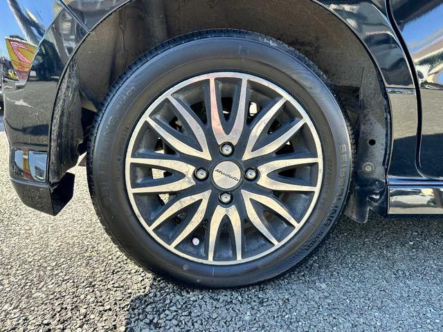 Ｎ－ＢＯＸカスタム Ｇ・Ｌホンダセンシング　禁煙車　ナビ　フルセグＴＶ　Ｂｌｕｅｔｏｏｔｈ　ＣＤ／ＤＶＤ　バックカメラ　ＥＴＣ　衝突被害軽減ブレーキ　横滑り防止装置　レーンキープアシスト　アクセル踏み間違い防止装置　両側スライド片側電動ドア（10枚目）