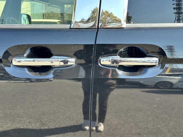 Ｎ－ＢＯＸカスタム Ｇ・Ｌホンダセンシング　禁煙車　ナビ　フルセグＴＶ　Ｂｌｕｅｔｏｏｔｈ　ＣＤ／ＤＶＤ　バックカメラ　ＥＴＣ　衝突被害軽減ブレーキ　横滑り防止装置　レーンキープアシスト　アクセル踏み間違い防止装置　両側スライド片側電動ドア（16枚目）