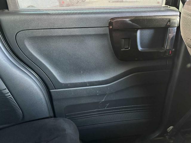 Ｎ－ＢＯＸカスタム Ｇ・Ｌホンダセンシング　禁煙車　ナビ　フルセグＴＶ　Ｂｌｕｅｔｏｏｔｈ　ＣＤ／ＤＶＤ　バックカメラ　ＥＴＣ　衝突被害軽減ブレーキ　横滑り防止装置　レーンキープアシスト　アクセル踏み間違い防止装置　両側スライド片側電動ドア（27枚目）