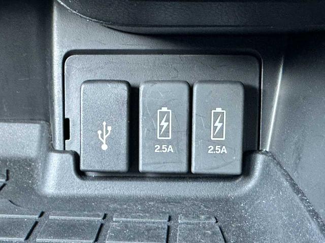 Ｎ－ＢＯＸカスタム Ｇ・Ｌホンダセンシング　禁煙車　ナビ　フルセグＴＶ　Ｂｌｕｅｔｏｏｔｈ　ＣＤ／ＤＶＤ　バックカメラ　ＥＴＣ　衝突被害軽減ブレーキ　横滑り防止装置　レーンキープアシスト　アクセル踏み間違い防止装置　両側スライド片側電動ドア（50枚目）