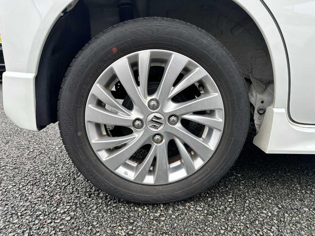 スペーシアカスタム ハイブリッドＧＳ　スズキコネクト対応通信機装着車　禁煙車　マルチアラウンドモニター　フルセグＴＶ　Ｂｌｕｅｔｏｏｔｈ　ＣＤ／ＤＶＤ　ドライブレコーダー　衝突被害軽減ブレーキ　障害物センサー　アクセル踏み間違い防止装置（12枚目）