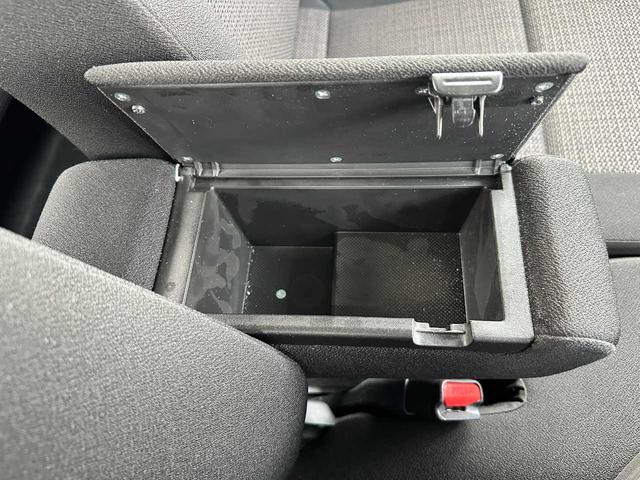 スペーシアカスタム ハイブリッドＧＳ　スズキコネクト対応通信機装着車　禁煙車　マルチアラウンドモニター　フルセグＴＶ　Ｂｌｕｅｔｏｏｔｈ　ＣＤ／ＤＶＤ　ドライブレコーダー　衝突被害軽減ブレーキ　障害物センサー　アクセル踏み間違い防止装置（60枚目）