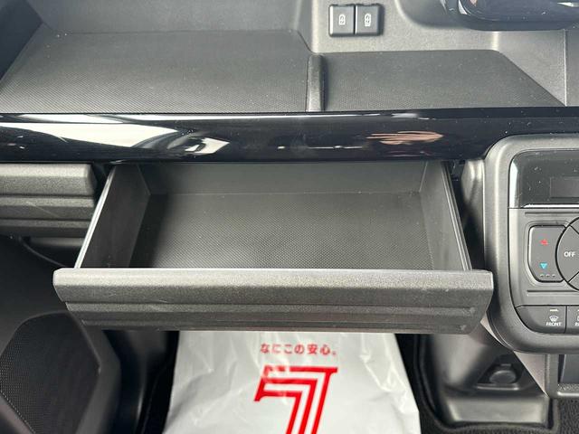 スペーシアカスタム ハイブリッドＧＳ　スズキコネクト対応通信機装着車　禁煙車　マルチアラウンドモニター　フルセグＴＶ　Ｂｌｕｅｔｏｏｔｈ　ＣＤ／ＤＶＤ　ドライブレコーダー　衝突被害軽減ブレーキ　障害物センサー　アクセル踏み間違い防止装置（62枚目）
