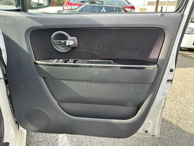 �y�p���[�E�B���h�E�X�C�b�`�z�^�]�Ȃ����ȑ����ȒP�ɑ���\�ł������q�l�̌����������h�~���ł��܂��恙