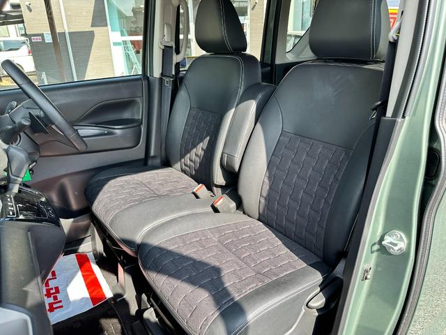 デリカミニ Ｔ　運転席助手席エアバッグ　ＬＥＤヘッドランプ　バックモニター　ルーフレール　コーナーセンサー　フルオートエアコン　前席シートヒーター　キーフリーシステム　盗難防止　ｉストップ　ベンチシート　スマートキー（9枚目）