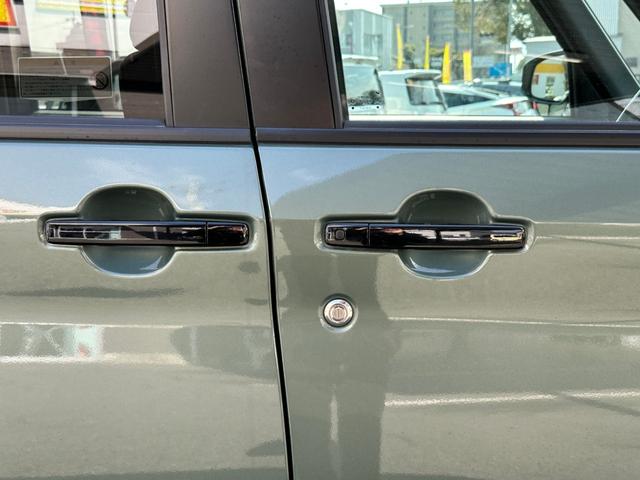 デリカミニ Ｔ　運転席助手席エアバッグ　ＬＥＤヘッドランプ　バックモニター　ルーフレール　コーナーセンサー　フルオートエアコン　前席シートヒーター　キーフリーシステム　盗難防止　ｉストップ　ベンチシート　スマートキー（26枚目）
