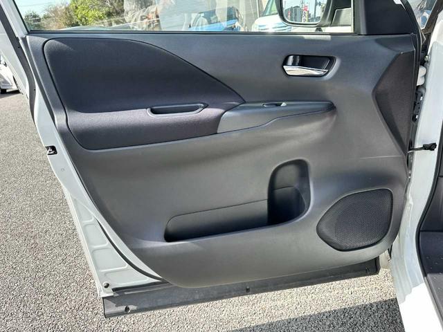 セレナ ハイウェイスター　禁煙車　ＫＭＧ認定保証　ナビ　フルセグＴＶ　バックカメラ　Ｂｌｕｅｔｏｏｔｈ　ＣＤ／ＤＶＤ　両側電動スライドドア　衝突被害軽減ブレーキ　レーンキープアシスト　ドライブレコーダー　ＥＴＣ　ウォークスルー（30枚目）