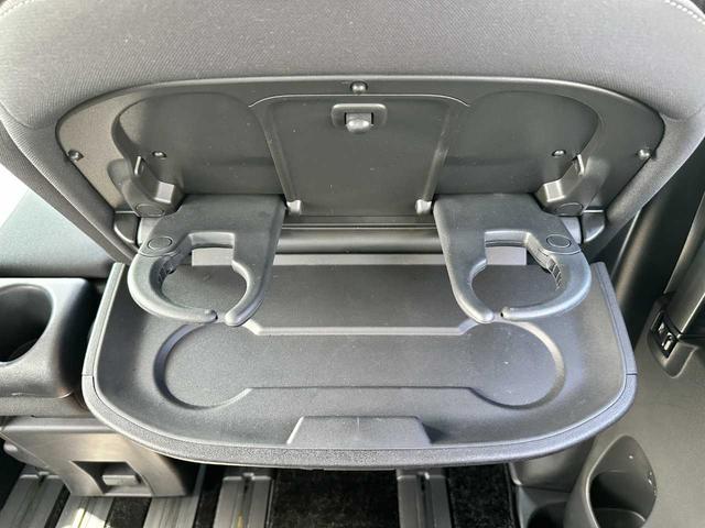 セレナ ハイウェイスター　禁煙車　ＫＭＧ認定保証　ナビ　フルセグＴＶ　バックカメラ　Ｂｌｕｅｔｏｏｔｈ　ＣＤ／ＤＶＤ　両側電動スライドドア　衝突被害軽減ブレーキ　レーンキープアシスト　ドライブレコーダー　ＥＴＣ　ウォークスルー（58枚目）