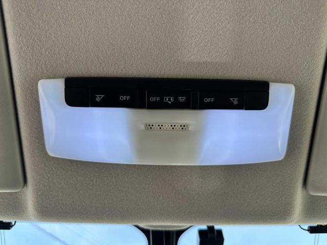 セレナ ハイウェイスター　禁煙車　ＫＭＧ認定保証　ナビ　フルセグＴＶ　バックカメラ　Ｂｌｕｅｔｏｏｔｈ　ＣＤ／ＤＶＤ　両側電動スライドドア　衝突被害軽減ブレーキ　レーンキープアシスト　ドライブレコーダー　ＥＴＣ　ウォークスルー（62枚目）