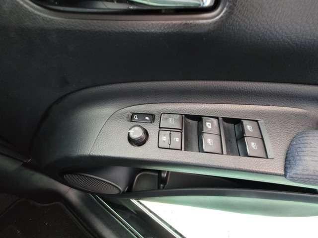 シエンタ G 2年保証 両側電動スライドドア(11枚目)