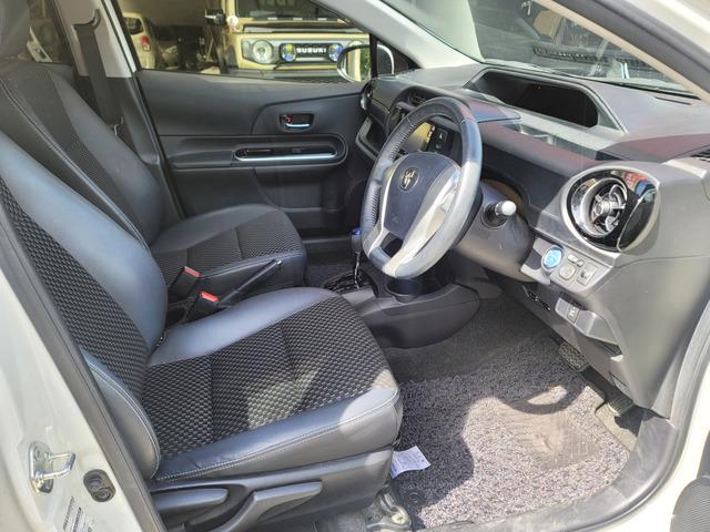 アクア Ｘ－アーバン（3枚目）