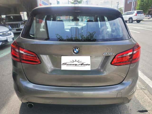 ２シリーズ ２１８ｉアクティブツアラー　本革シート　電動シート　横滑り防止　衝突軽減ブレーキ（6枚目）