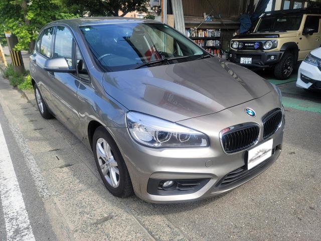 ２シリーズ ２１８ｉアクティブツアラー　本革シート　電動シート　横滑り防止　衝突軽減ブレーキ（7枚目）