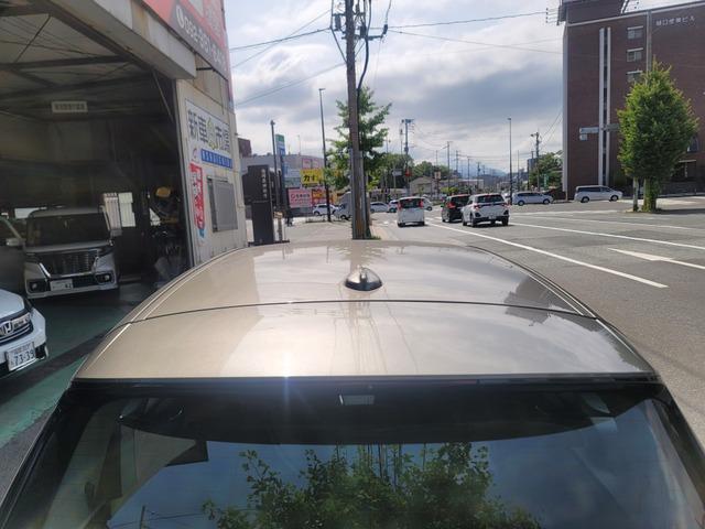 ２シリーズ ２１８ｉアクティブツアラー　本革シート　電動シート　横滑り防止　衝突軽減ブレーキ（12枚目）