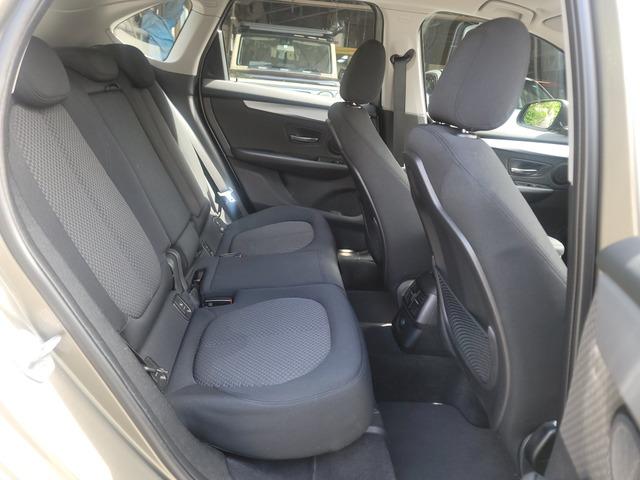 ２シリーズ ２１８ｉアクティブツアラー　本革シート　電動シート　横滑り防止　衝突軽減ブレーキ（13枚目）