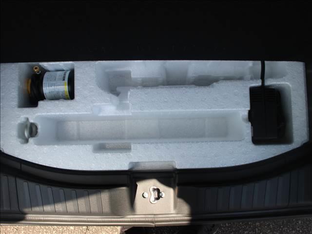 Ｎ－ＢＯＸカスタム ベースグレード　届出済み未使用車（9枚目）