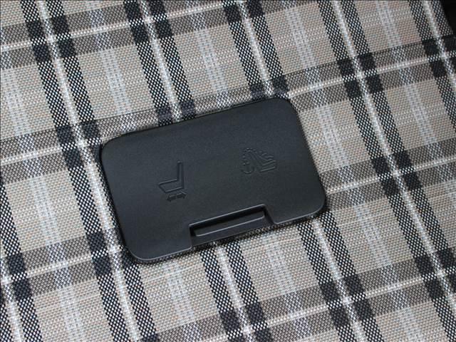 Ｎ－ＢＯＸジョイ ベースグレード　届出済み未使用車（8枚目）