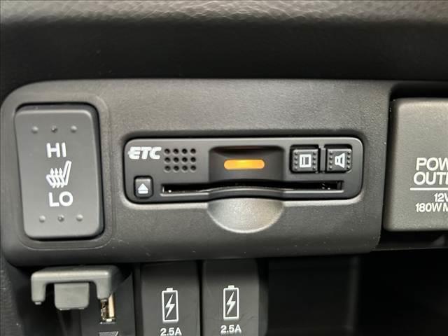 Ｎ－ＷＧＮカスタム Ｇ　ＳＳパッケージＩＩ　純正フルセグナビ・Ｂｌｕｅｔｏｏｔｈ　スマートキー　シートヒーター　ＥＴＣ　ＥＣＳ　ＡＣＣ　衝突被害軽減ブレーキ　ＨＩＤヘッドライト（11枚目）
