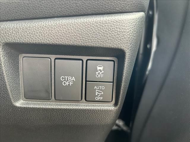 Ｎ－ＷＧＮカスタム Ｇ　ＳＳパッケージＩＩ　純正フルセグナビ・Ｂｌｕｅｔｏｏｔｈ　スマートキー　シートヒーター　ＥＴＣ　ＥＣＳ　ＡＣＣ　衝突被害軽減ブレーキ　ＨＩＤヘッドライト（17枚目）