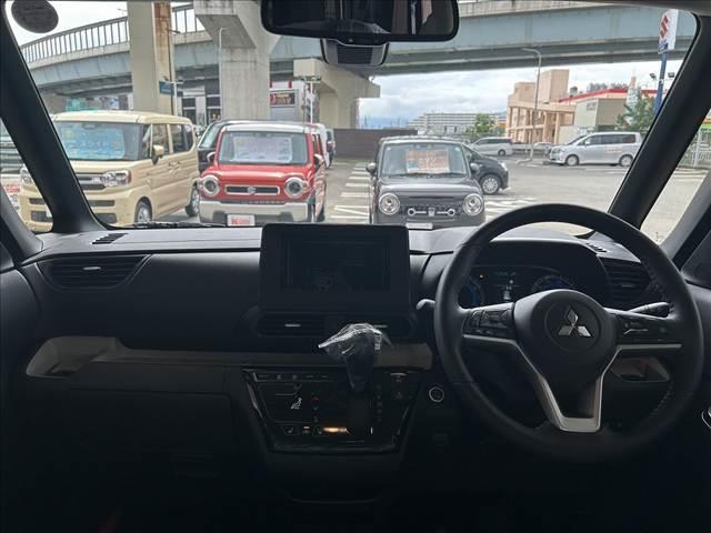 デリカミニ Ｇ　プレミアム　届出済未使用車　衝突被害軽減ブレーキ　　スマートキー　ＥＣＳ　アイドリングストップ　ＬＥＤヘッドライト　サーキュレータ　ロールサンシェードデジタルインナーミラー（10枚目）