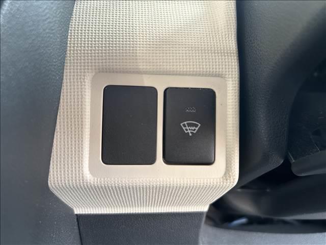 ムーヴキャンバス ＧブラックアクセントＶＳ　ＳＡＩＩＩ　両側電動スライドドアフルセグナビＣＤ／ＤＶＤ／ラジオ／Ｂｌｕｅｔｏｏｔｈアイドリングストップ　衝突被害軽減ブレーキ　ＡＣＣ全方位カメラ付フロアマット／ドアバイザー（32枚目）