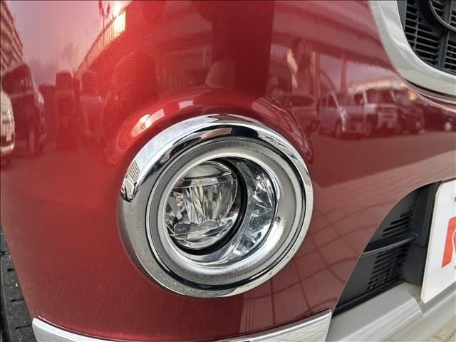 ムーヴキャンバス ＧブラックアクセントＶＳ　ＳＡＩＩＩ　両側電動スライドドアフルセグナビＣＤ／ＤＶＤ／ラジオ／Ｂｌｕｅｔｏｏｔｈアイドリングストップ　衝突被害軽減ブレーキ　ＡＣＣ全方位カメラ付フロアマット／ドアバイザー（54枚目）