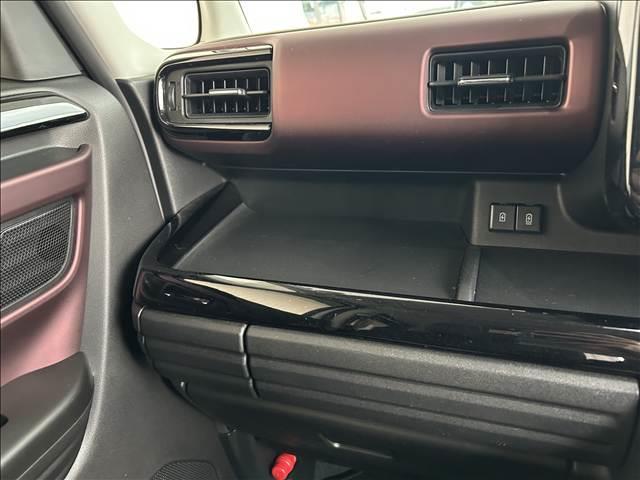 スペーシアカスタム ハイブリッドＸＳ　両側電動スライドドアワンセグナビＢｌｕｅｔｏｏｔｈ付　アイドリングストップ　衝突被害軽減ブレーキ　ＡＣＣドライブレコーダー　ＥＴＣ（32枚目）