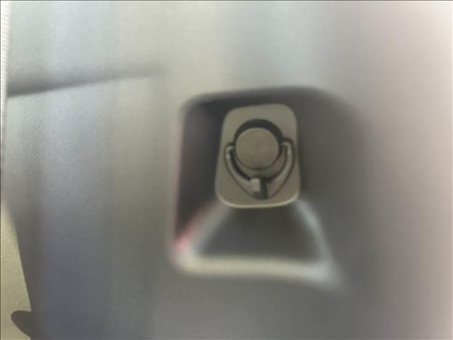 タント カスタムＸ　届出済未使用車　禁煙車両側電動スライドドアバックカメラアイドリングストップ　衝突被害軽減ブレーキ　ＡＣＣキーレス　スマートキー　電子パーキング（11枚目）