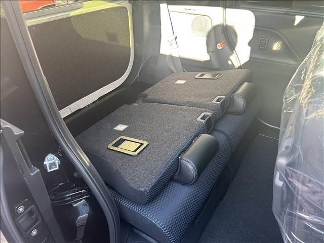 タント カスタムＸ　届出済未使用車　禁煙車両側電動スライドドアバックカメラアイドリングストップ　衝突被害軽減ブレーキ　ＡＣＣキーレス　スマートキー　電子パーキング（13枚目）