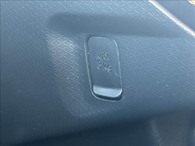 タント カスタムＸ　届出済未使用車　禁煙車両側電動スライドドアバックカメラアイドリングストップ　衝突被害軽減ブレーキ　ＡＣＣキーレス　スマートキー　電子パーキング（27枚目）