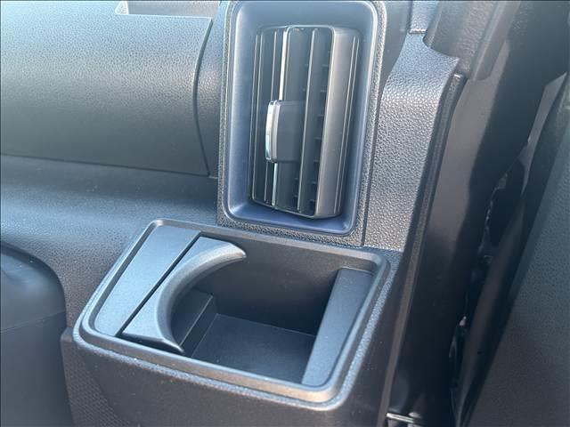 タント カスタムＸ　届出済未使用車　禁煙車両側電動スライドドアバックカメラアイドリングストップ　衝突被害軽減ブレーキ　ＡＣＣキーレス　スマートキー　電子パーキング（37枚目）